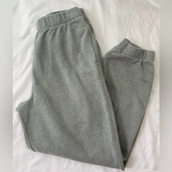 Hollister Gray Fleece Joggers - Picture 8 of 9